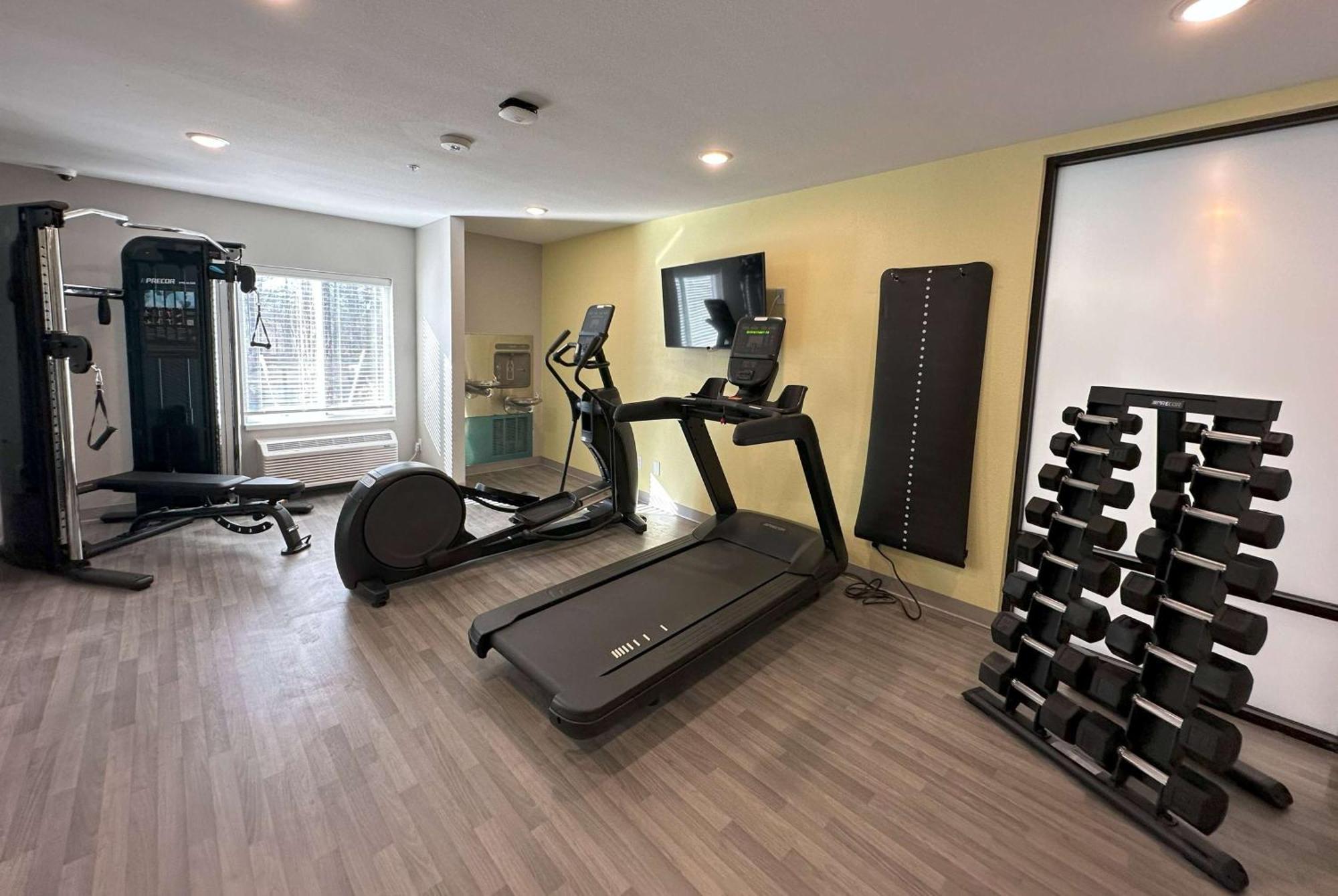 Innsbrook Echo Suites Extended Stay By Wyndham Richmond West מראה חיצוני תמונה